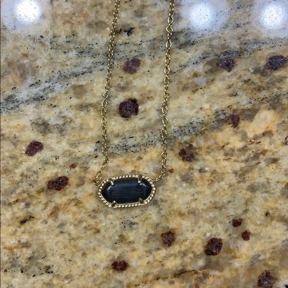black kendra scott necklace